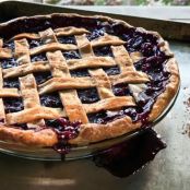 CRANBERRY & WILD BLUEBERRY PIE